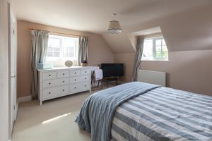 Bedroom- click for photo gallery